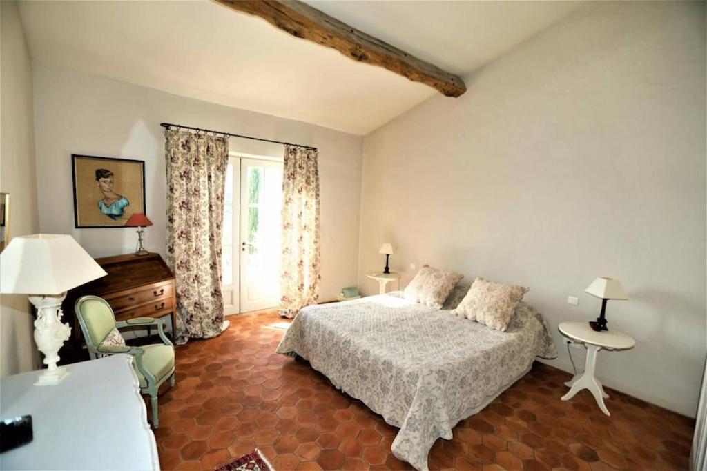 In Gordes, Facing The Entire Luberon Park A Beautiful 5 Bedrooms House Exteriér fotografie